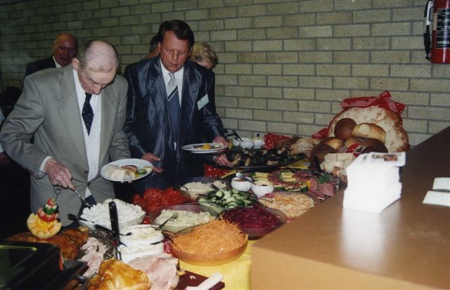 Klik om terug te keren.